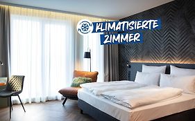 Loginn Hotel Berlin Airport